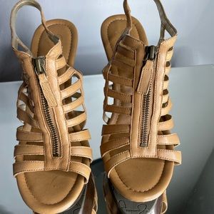 Jessica Simpson slingback platform heeled sandal.